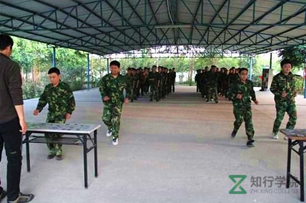 达芬奇密码_副本.jpg 达芬奇密码_副本.jpg