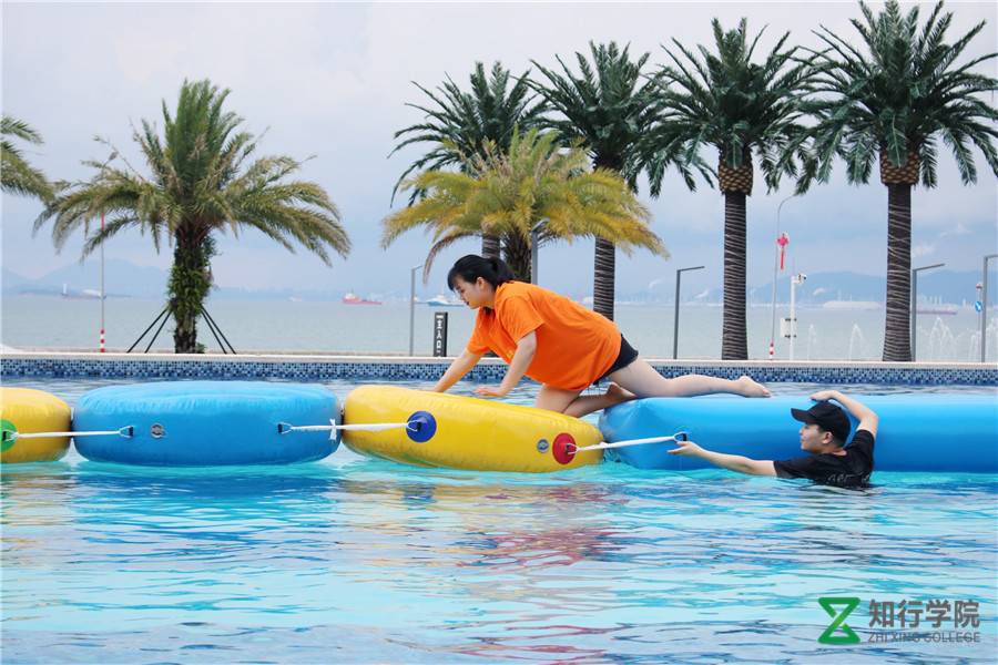 水上趣味团建 水上运动会 水上嘉年华团建.jpg