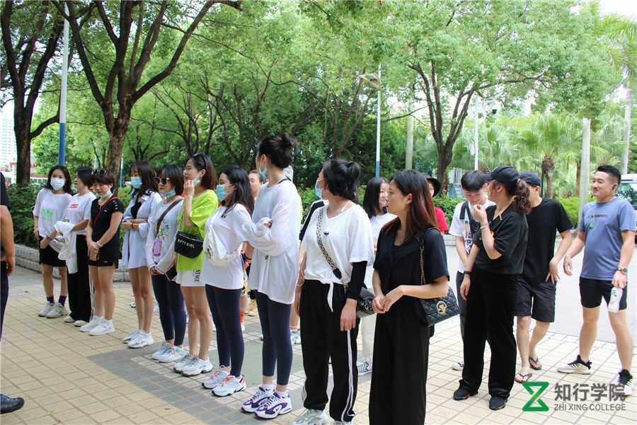 户外拓展活动 户外趣味团建 (2).jpg