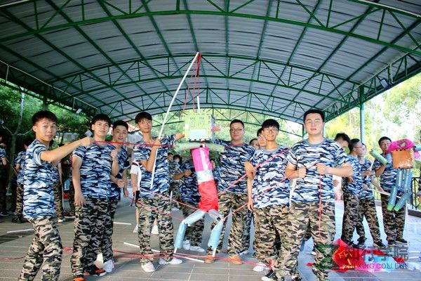 深圳拓展培训 深圳户外团建 深圳基地拓展 深圳素质拓展训练 (2).jpg 深圳拓展培训 深圳户外团建 深圳基地拓展 深圳素质拓展训练 (2).jpg