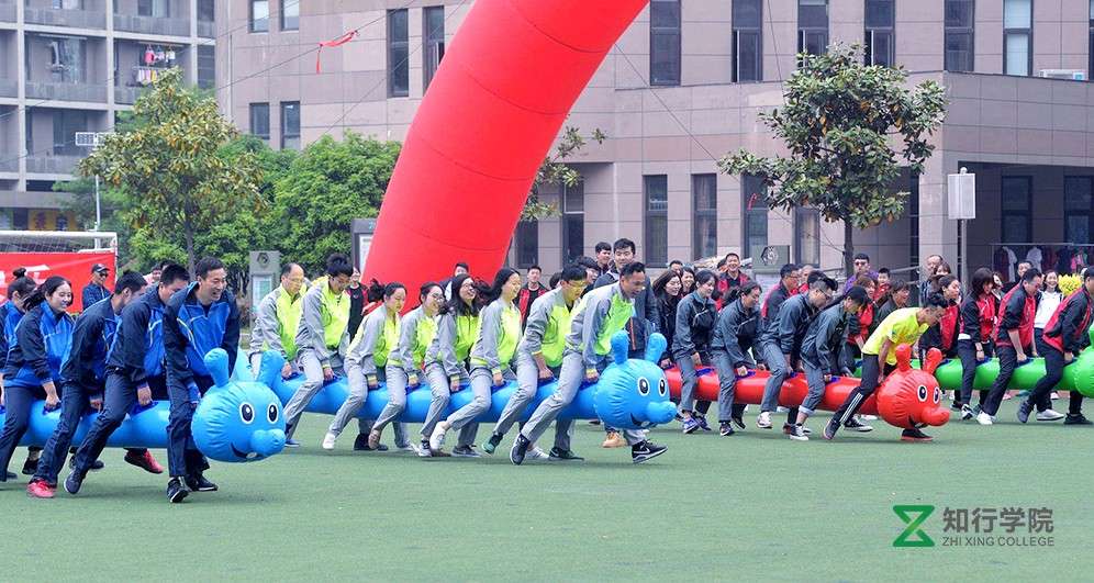 疯狂毛毛虫.jpg 疯狂毛毛虫.jpg