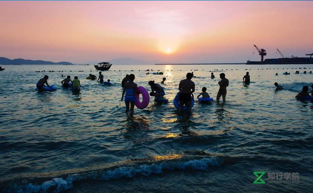 巽寮湾沙滩拓展训练.jpg 巽寮湾沙滩拓展训练.jpg