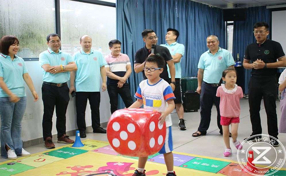 深圳大富翁团建,深圳大富翁主题活动,南康商会大富翁拓展,惠州大富翁主题团建,惠州知行大富翁主题团建3.jpg 深圳大富翁团建,深圳大富翁主题活动,南康商会大富翁拓展,惠州大富翁主题团建,惠州知行大富翁主题团建3.jpg