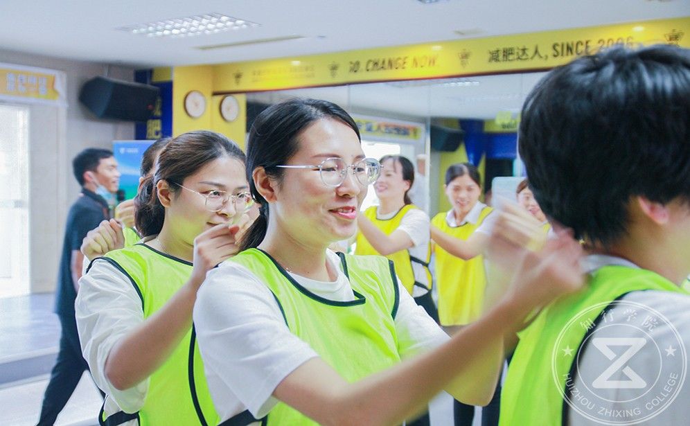 惠州知行大富翁拓展活动,友邦人寿双月湾团建,惠州友邦人寿保险大富翁团建,.jpg 惠州知行大富翁拓展活动,友邦人寿双月湾团建,惠州友邦人寿保险大富翁团建,.jpg