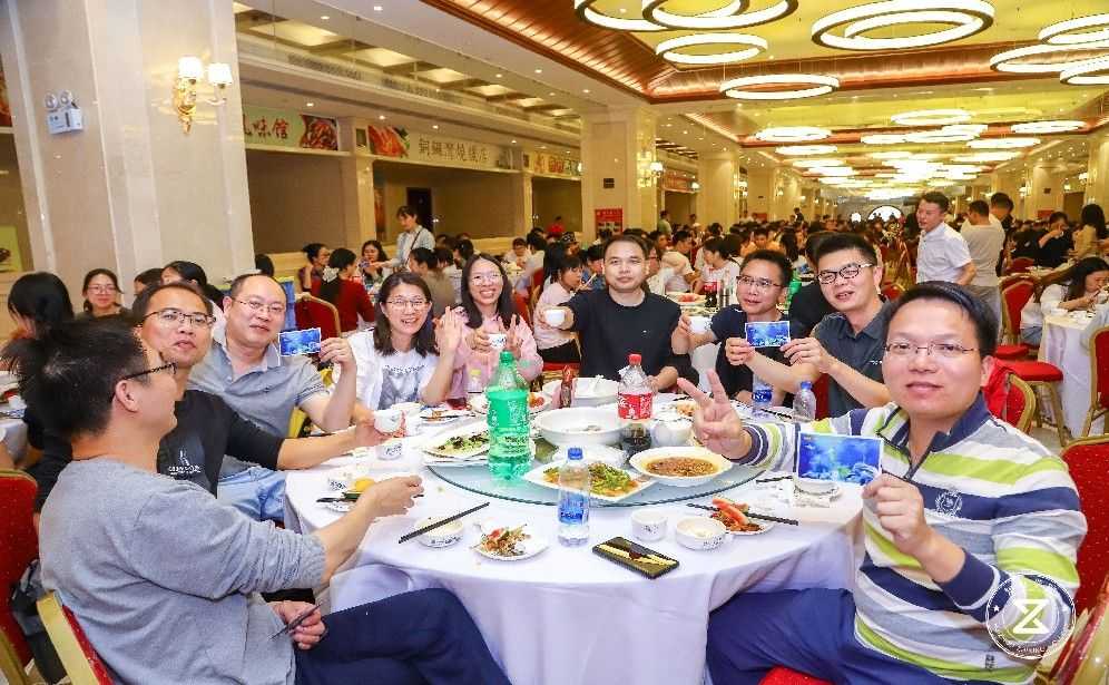 聚餐2.jpg