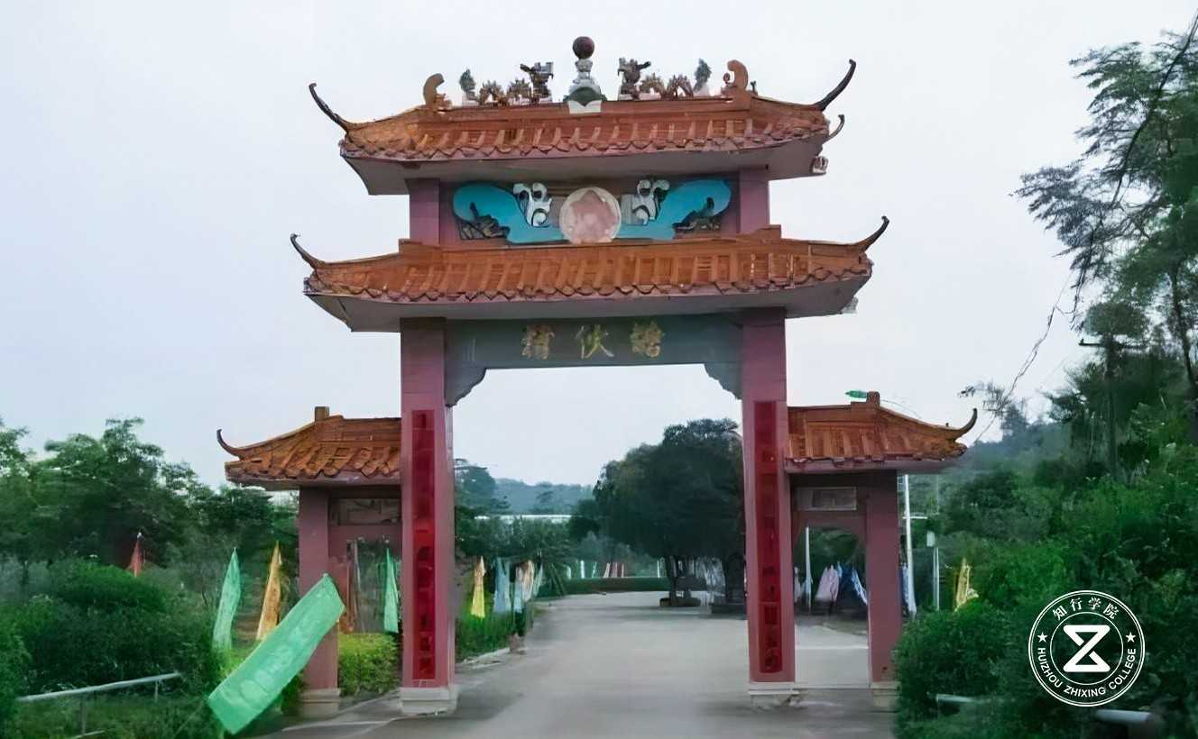 佛山高明塘伙拓展训练基地2.jpg 佛山高明塘伙拓展训练基地2.jpg