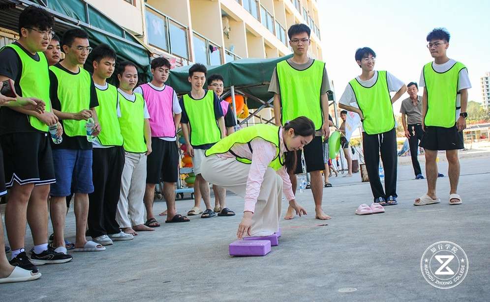 宇新股份2023年大学生明日红衫主题培训3.jpg