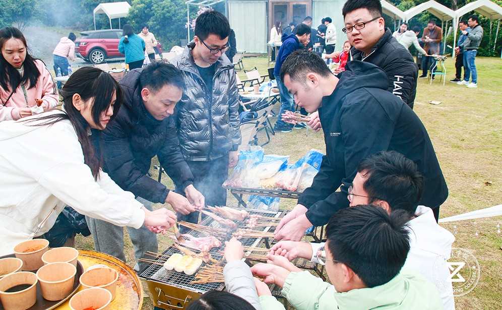 户外烧烤.jpg