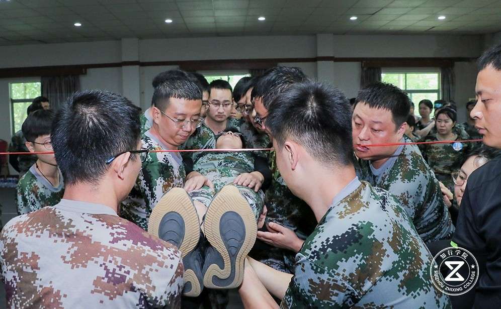2024亿纬锂能檀香岛魔鬼训练营11.jpg