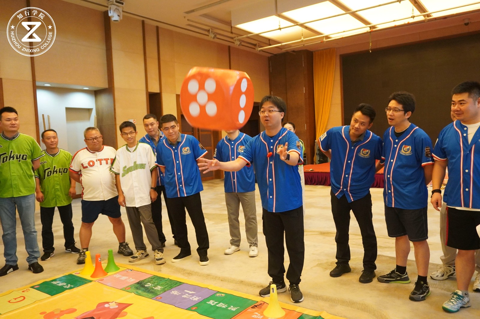 ZHC00128.JPG ZHC00128.JPG